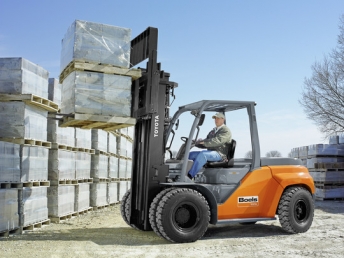 interne transportmiddelen vorklift